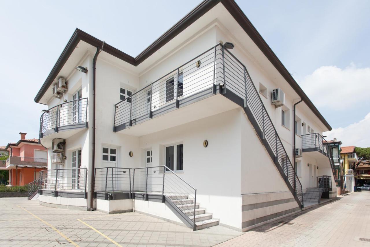 Hotel & Residence Progresso Лидо ди Йезоло Стая снимка